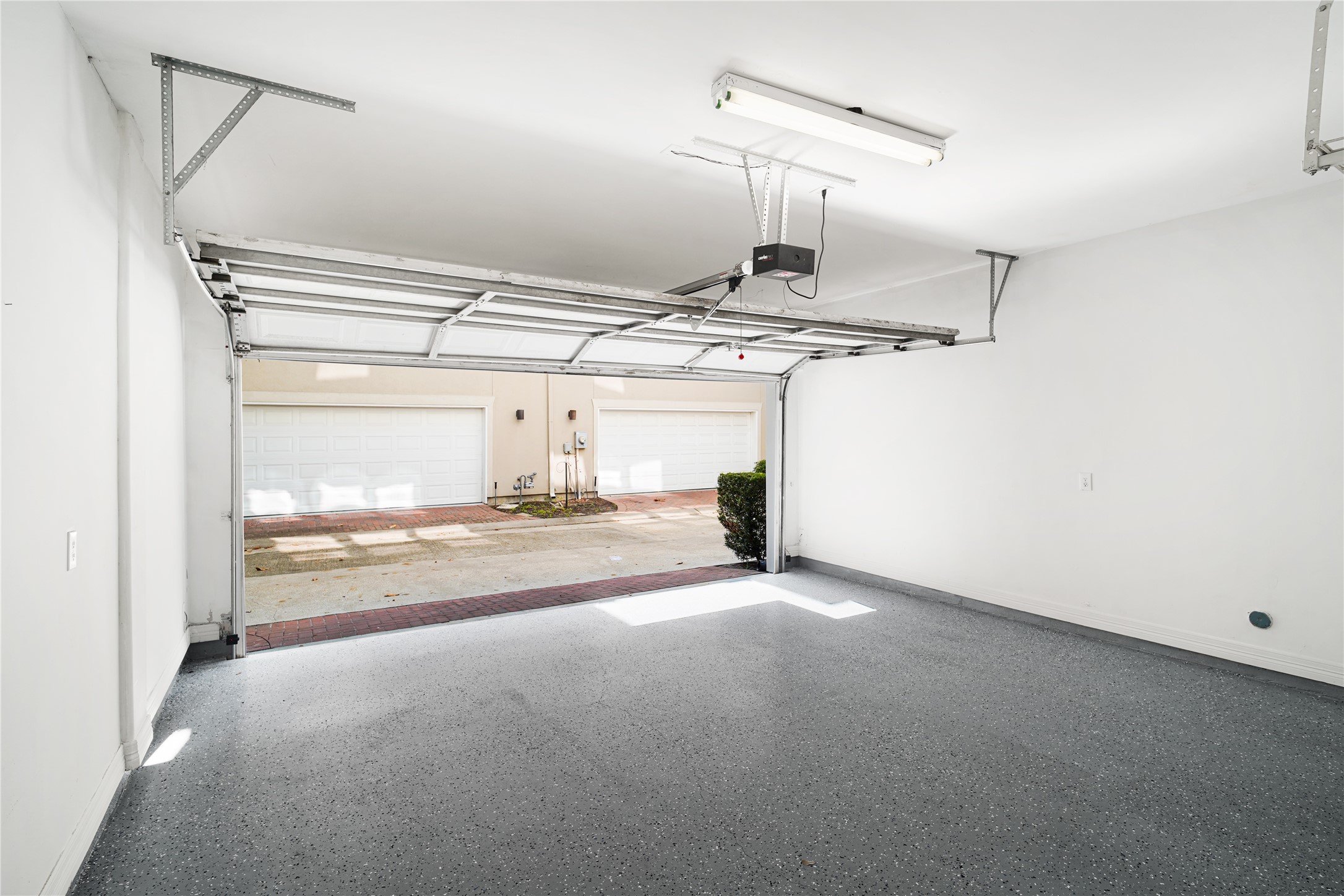 2150 Bancroft Lane Houston, TX 77027 - Photo 25 of 25 a view of empty room with wooden floor