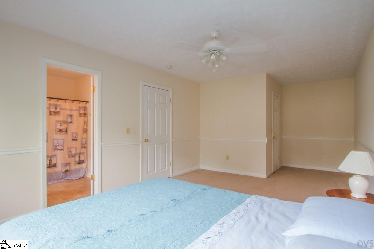 333 Jamestown Road Easley, SC 29640 - Photo 25 of 36