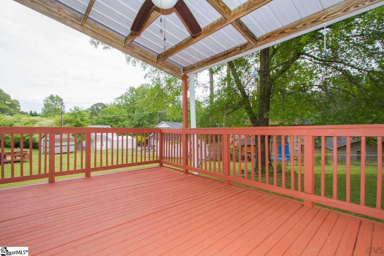 333 Jamestown Road Easley, SC 29640 - Photo 31 of 36
