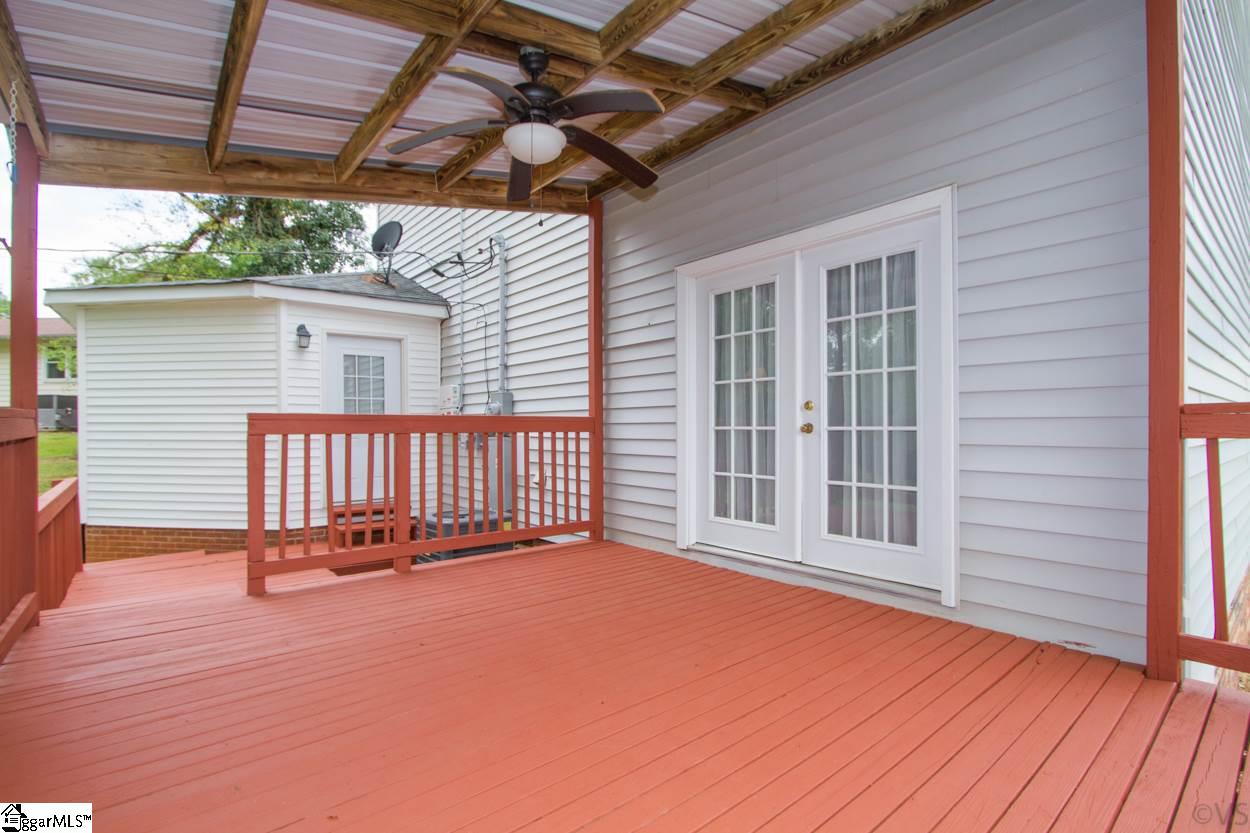 333 Jamestown Road Easley, SC 29640 - Photo 32 of 36