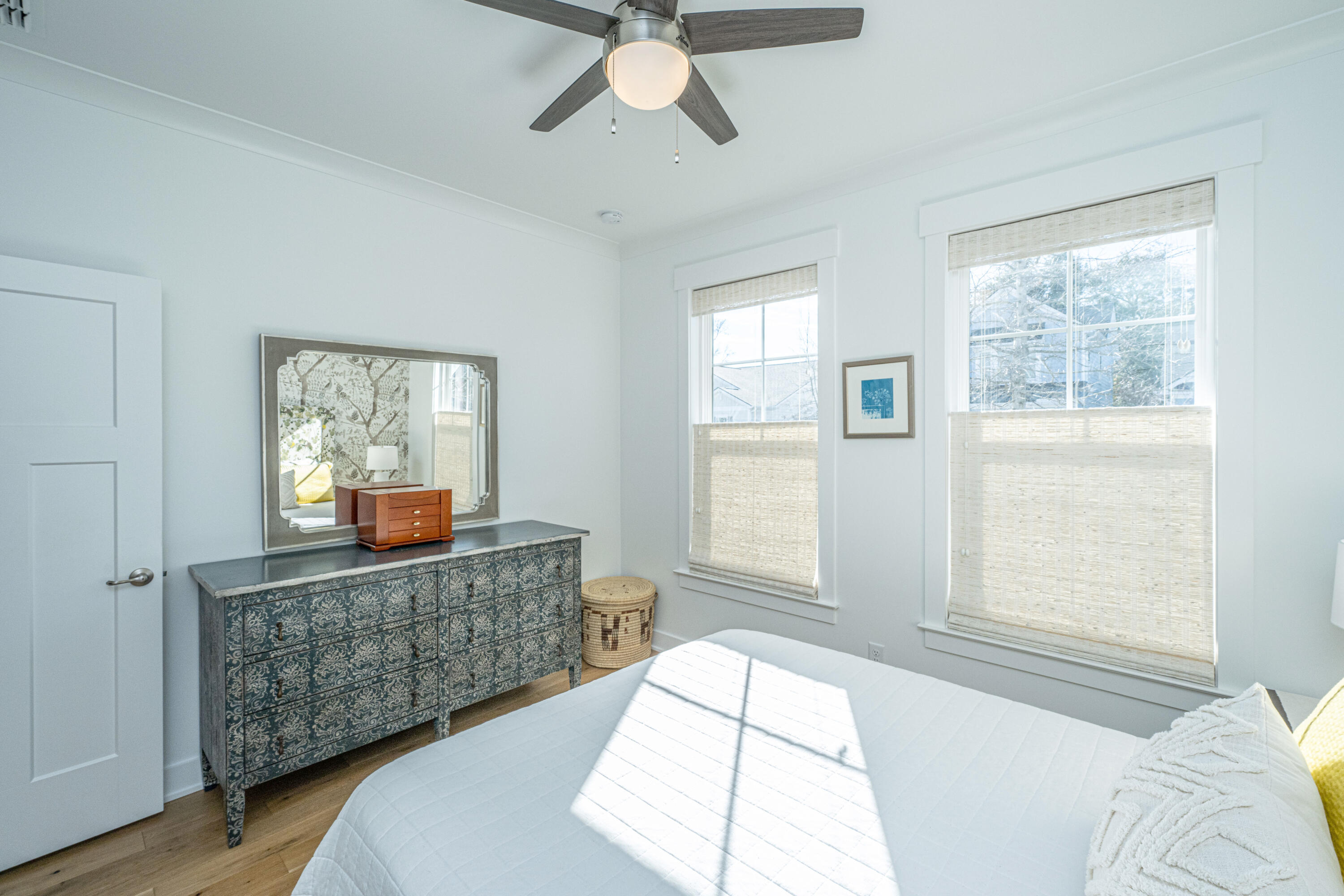 1258 Gannett Road Mount Pleasant, SC 29464 - Photo 10 of 43 Custom Window treatments