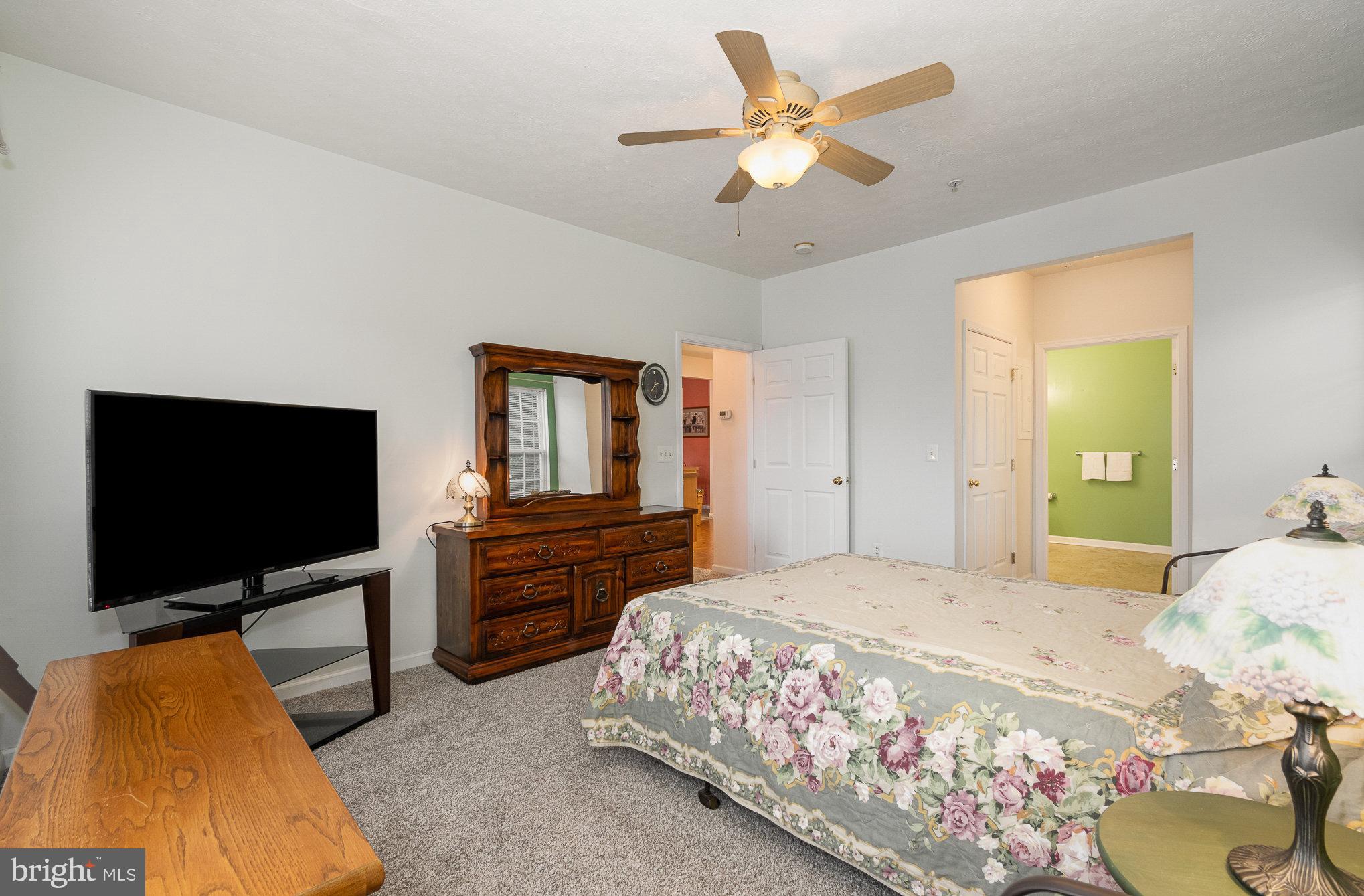 5227 Glenthorne Court, Unit 5227 Rosedale, MD 21237 - Photo 11 of 24 Gallery Image 11