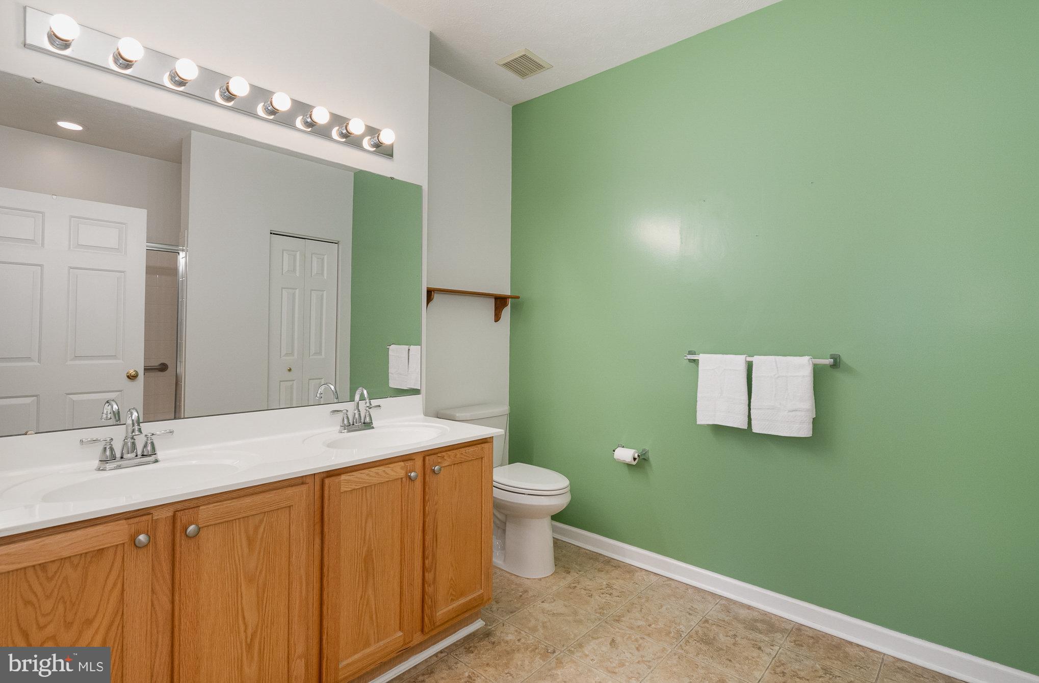 5227 Glenthorne Court, Unit 5227 Rosedale, MD 21237 - Photo 12 of 24 Gallery Image 12