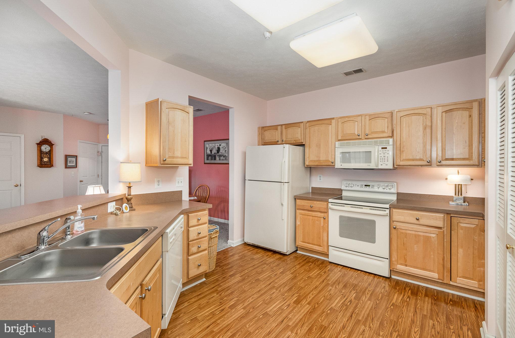 5227 Glenthorne Court, Unit 5227 Rosedale, MD 21237 - Photo 7 of 24 Gallery Image 7