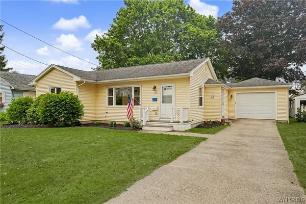 $175,000 | 18 East Main Street, Arcade, NY 14009
