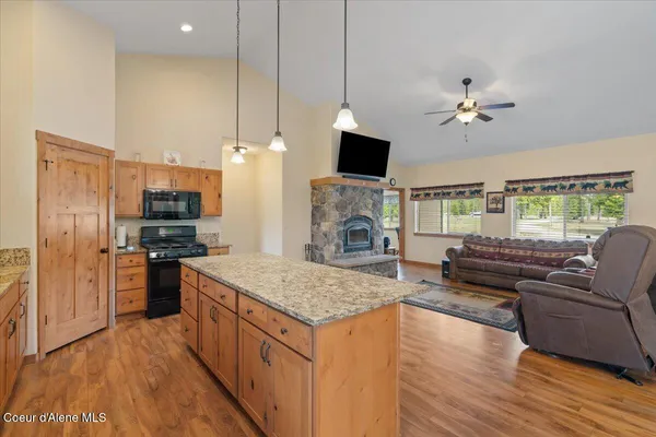 $995,000 | 458 West Keva Lane, Athol, ID 83801