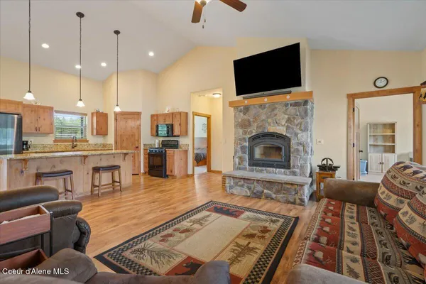 $995,000 | 458 West Keva Lane, Athol, ID 83801