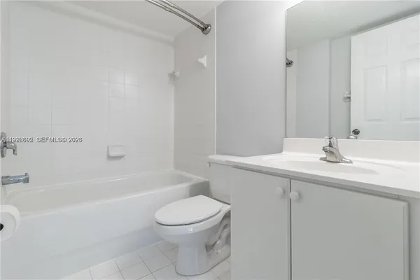 $2,000 | 22801 Southwest 88th Place, Unit 204, Cutler Bay, FL 33190