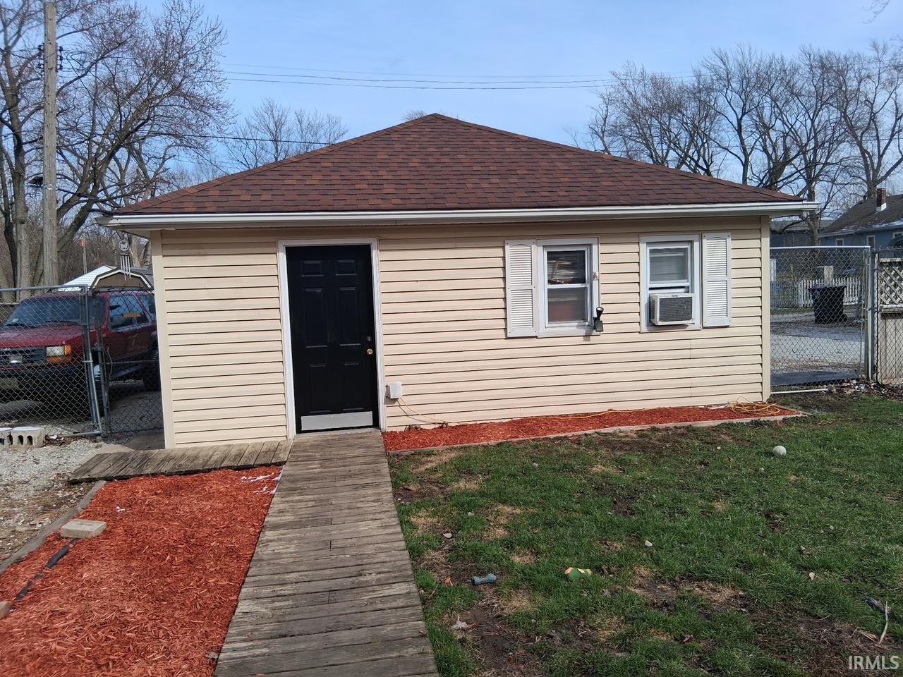 3825 Taft Street Gary, IN 46408 - Photo 3 of 18