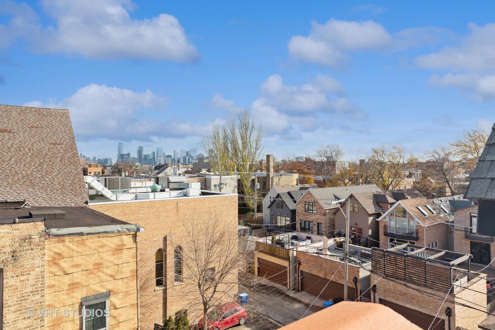 2031 West Augusta Boulevard, Unit 3 Chicago, IL 60622 - Photo 19 of 24 a view of city