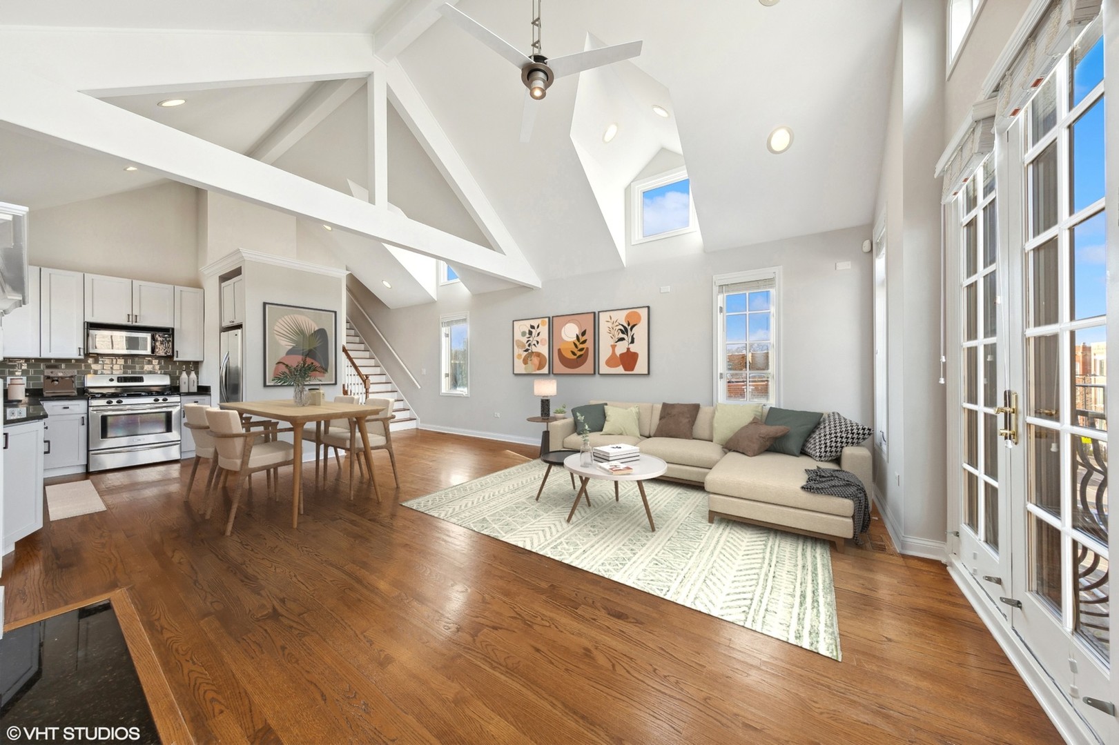 2031 West Augusta Boulevard, Unit 3 Chicago, IL 60622 - Photo 6 of 24 a living room with furniture and kitchen view