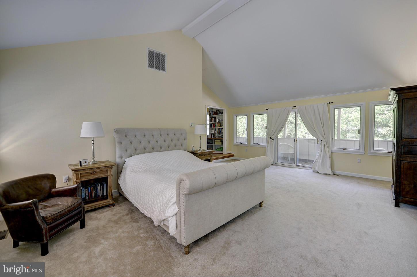 8230 Riding Ridge Place McLean, VA 22102 - Photo 13 of 30 Master Bedroom