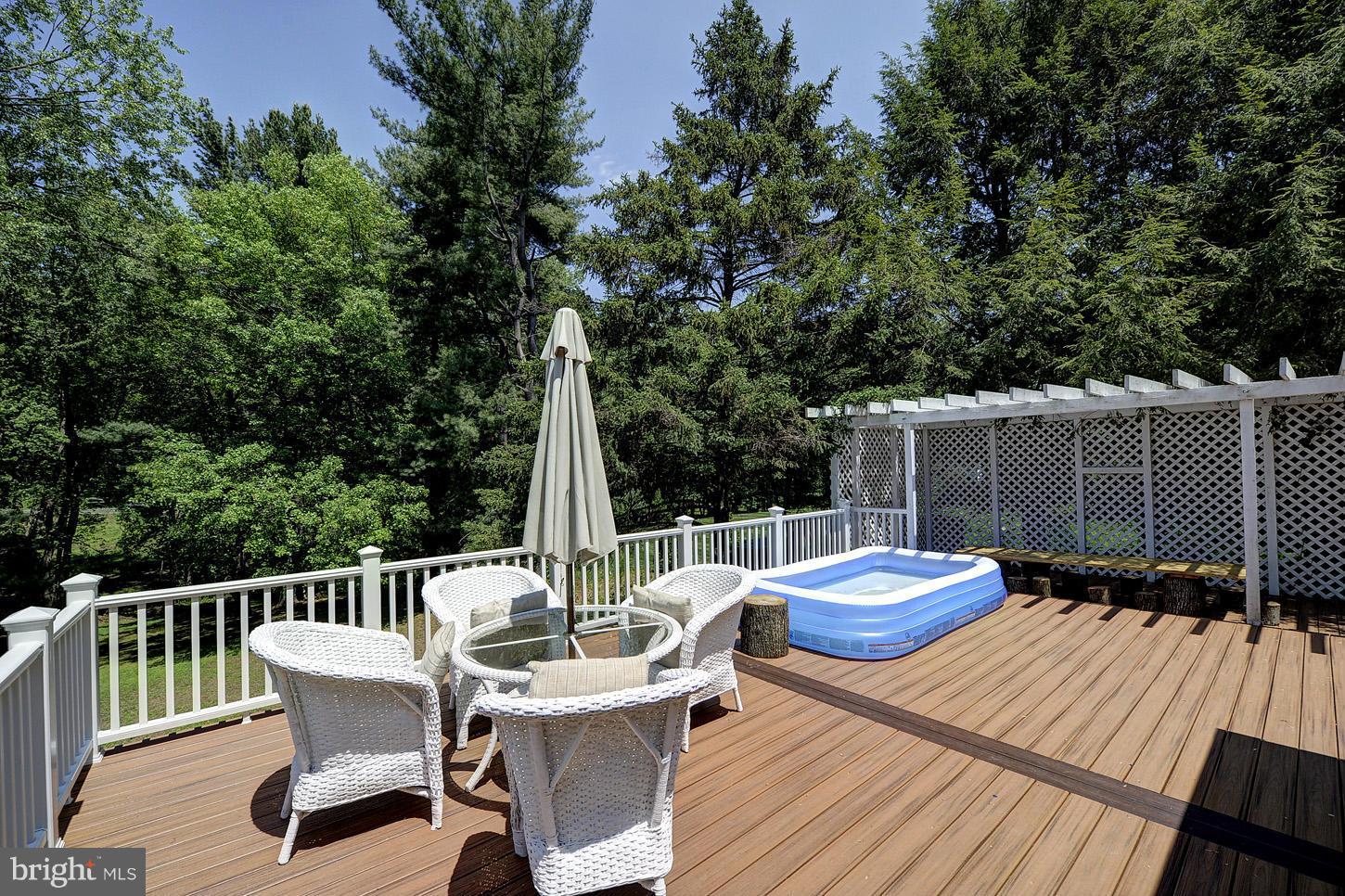 8230 Riding Ridge Place McLean, VA 22102 - Photo 28 of 30 Deck