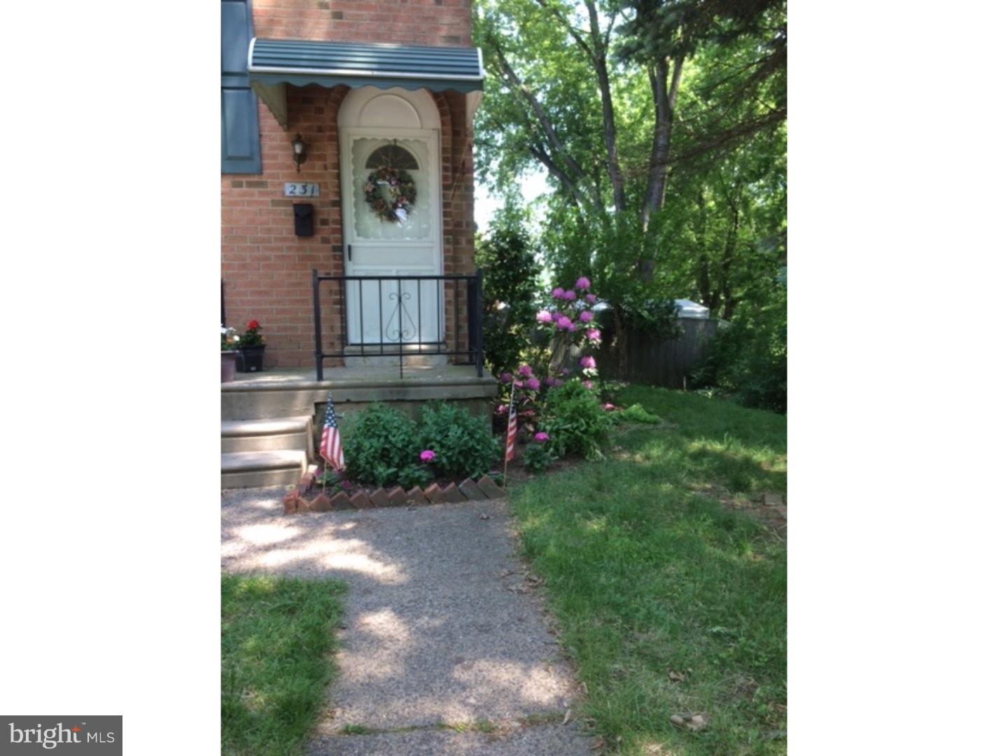 231 Parkview Road Philadelphia, PA 19154 - Photo 1 of 24