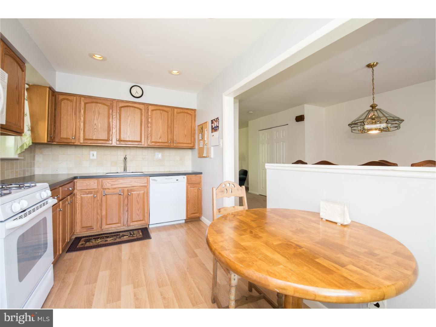 231 Parkview Road Philadelphia, PA 19154 - Photo 11 of 24