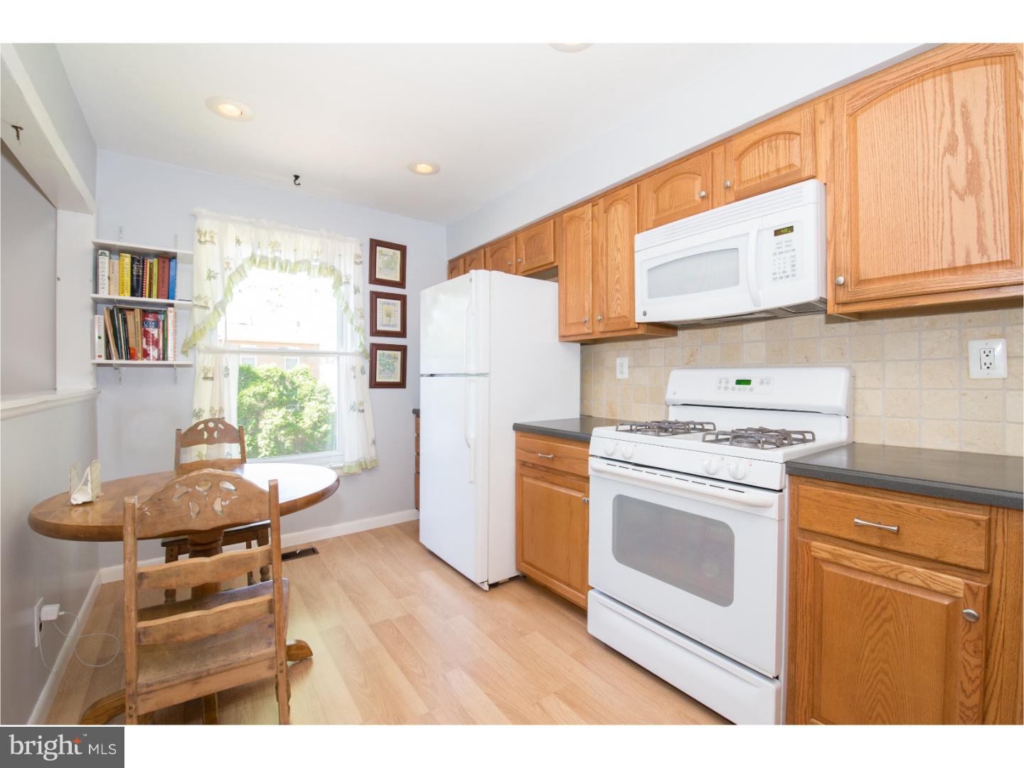 231 Parkview Road Philadelphia, PA 19154 - Photo 10 of 24