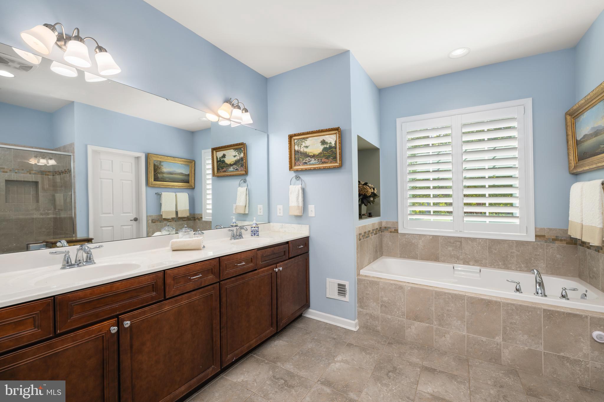 16624 Shoal Road Lewes, DE 19958 - Photo 26 of 67 Primary Bath with double sinks