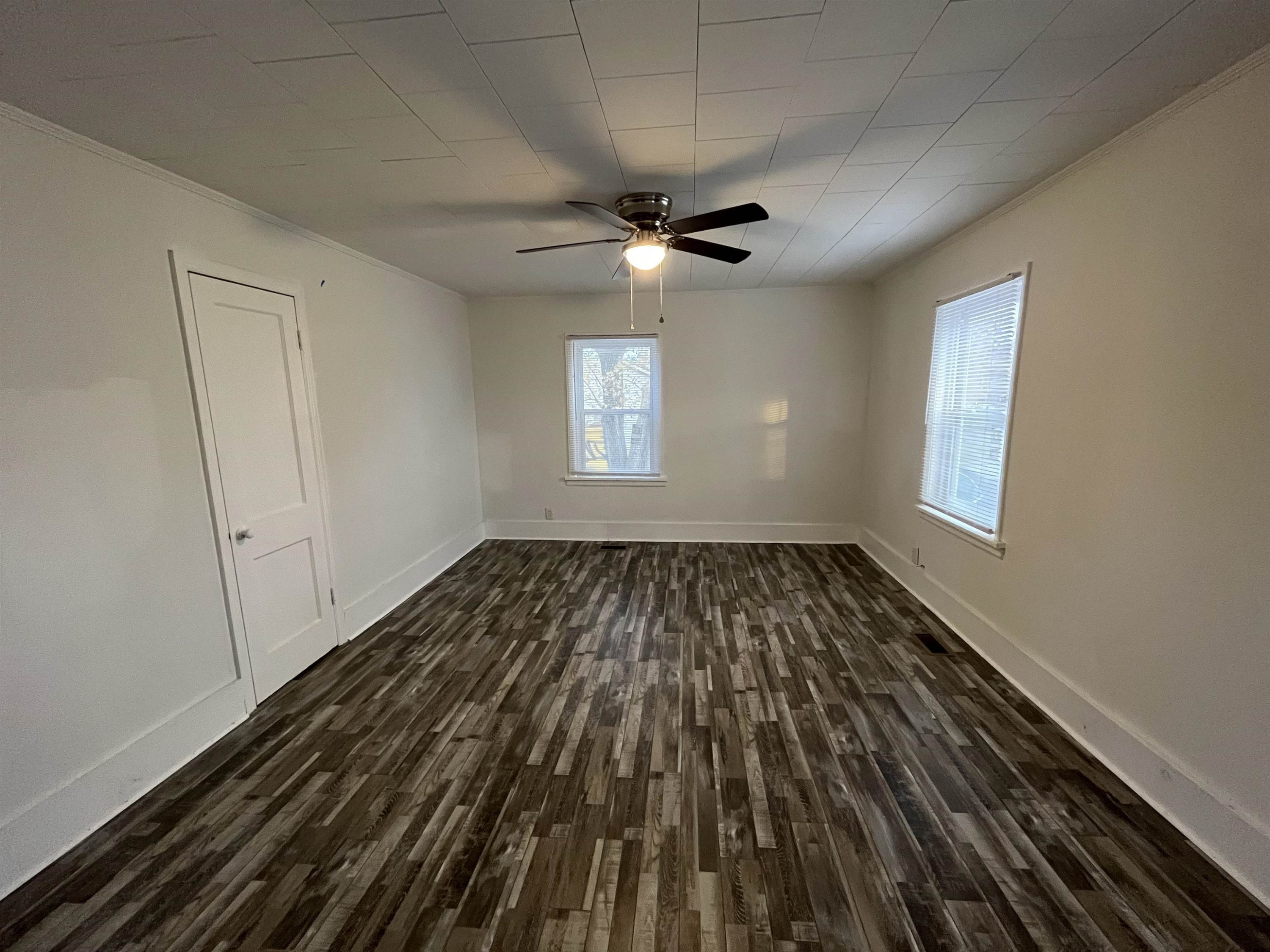 76 Lee Street Roxboro, NC 27573 - Photo 9 of 12 Photo 9
