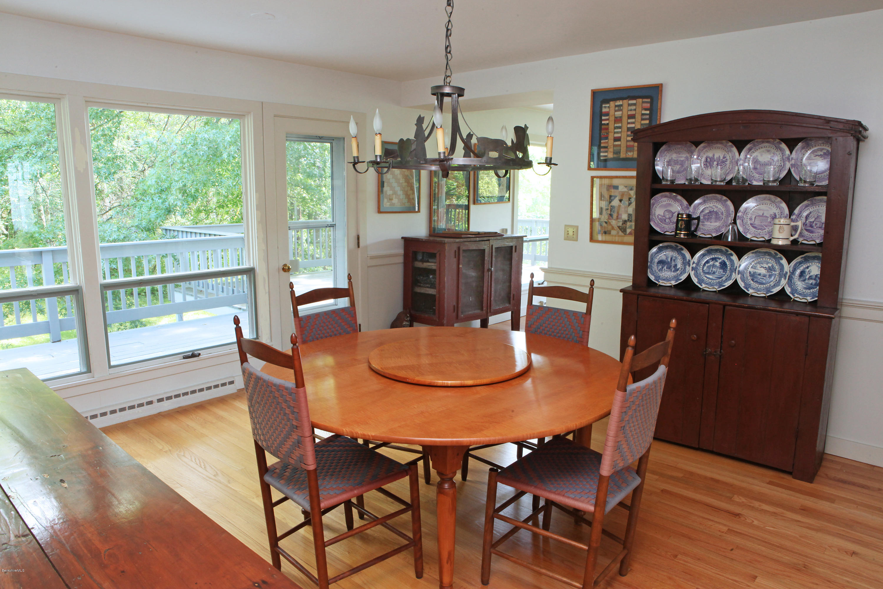 274 Hopper Road Williamstown, MA 01267 - Photo 17 of 66 Dining room