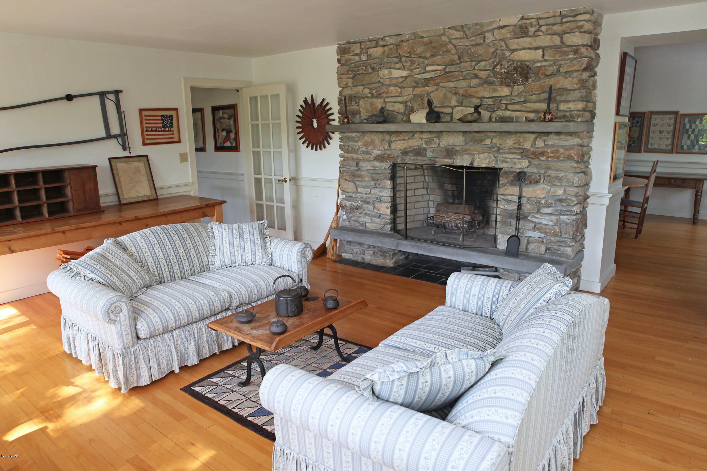 274 Hopper Road Williamstown, MA 01267 - Photo 18 of 66 Family room