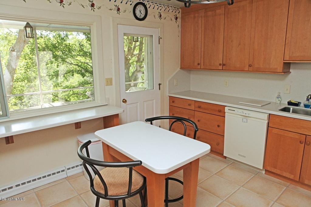 274 Hopper Road Williamstown, MA 01267 - Photo 23 of 66 Kitchen