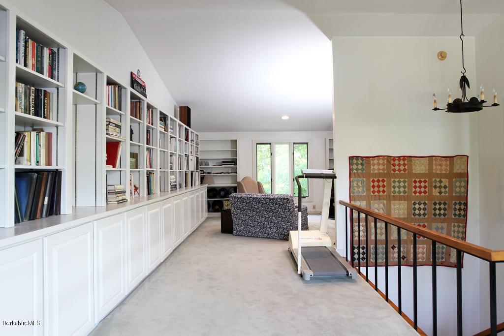 274 Hopper Road Williamstown, MA 01267 - Photo 38 of 66 Library