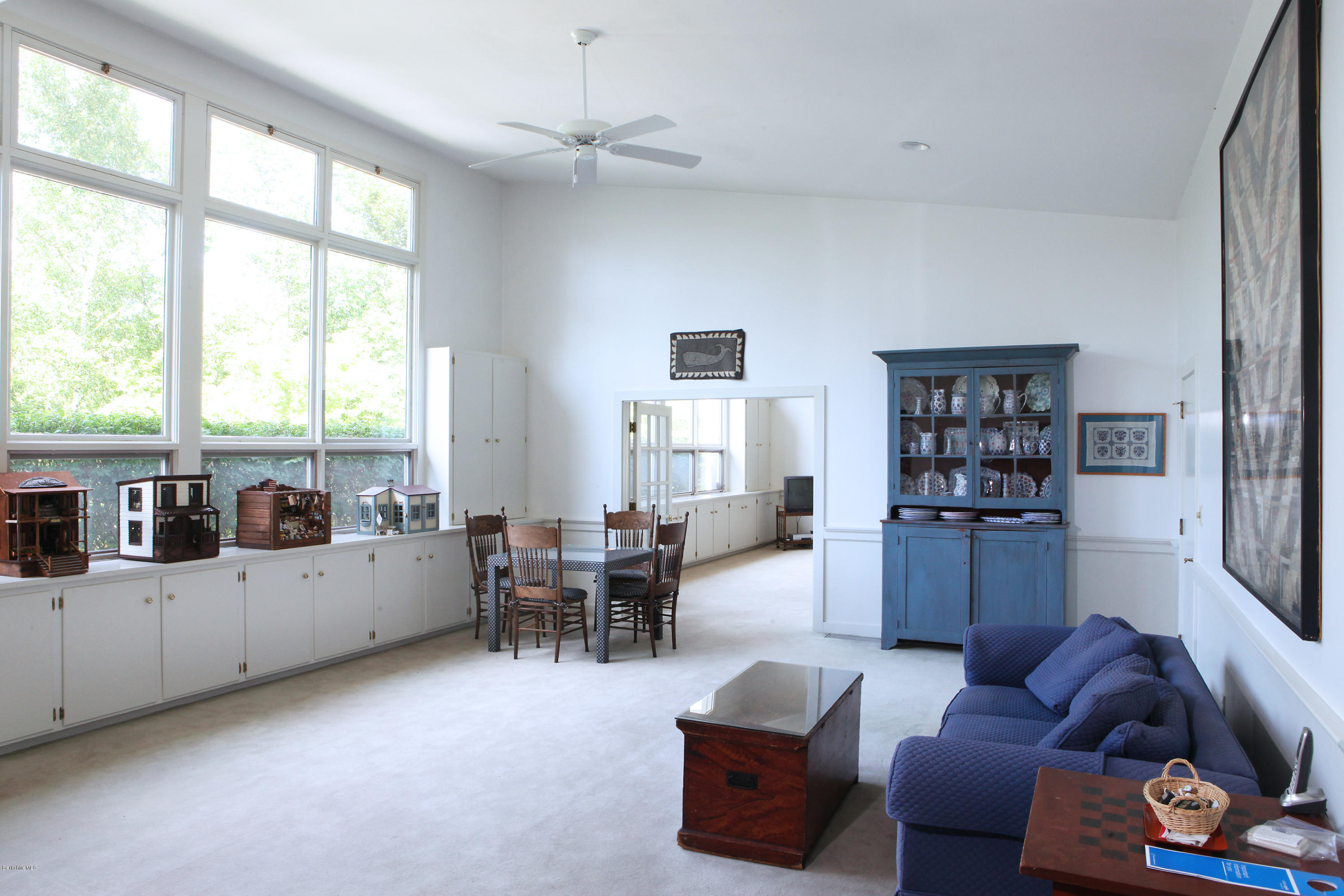 274 Hopper Road Williamstown, MA 01267 - Photo 6 of 66 Living room 1