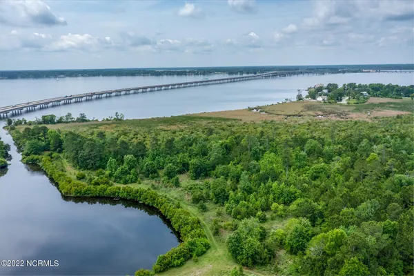 $1,295,000 | N/a Sandy Point Road, New Bern, NC 28560