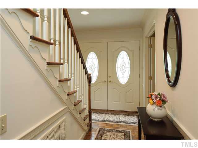 929 Pebblebrook Drive Raleigh, NC 27609 - Photo 3 of 25