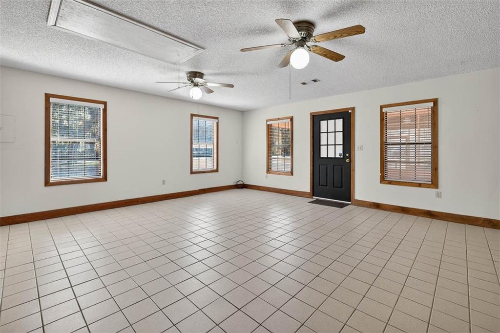 161 Navajo Road Brunswick, GA 31525 - Photo 15 of 46 Photo 15