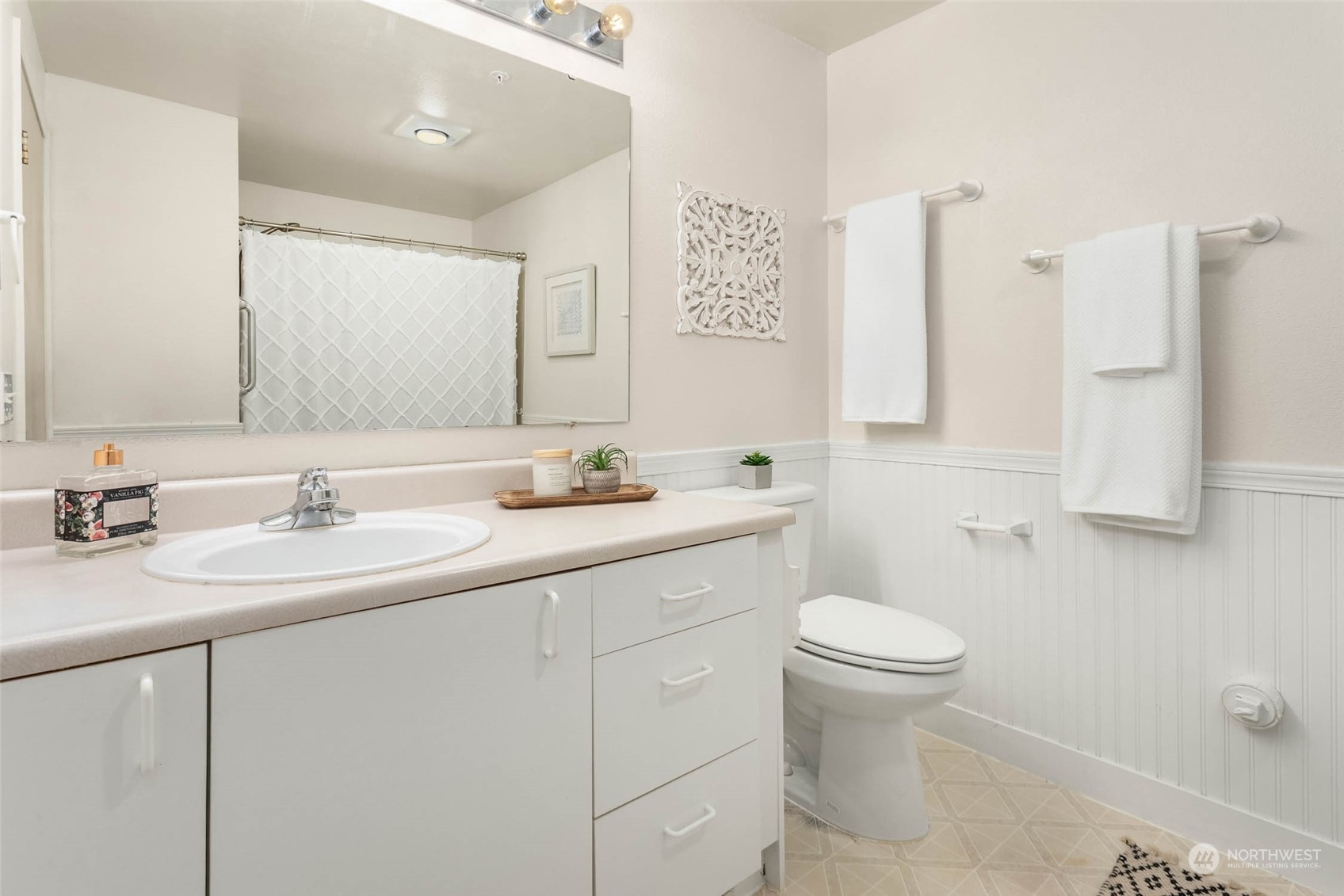 4200 Smithers Avenue South, Unit D103 Renton, WA 98055 - Photo 11 of 18 Gallery Image 11