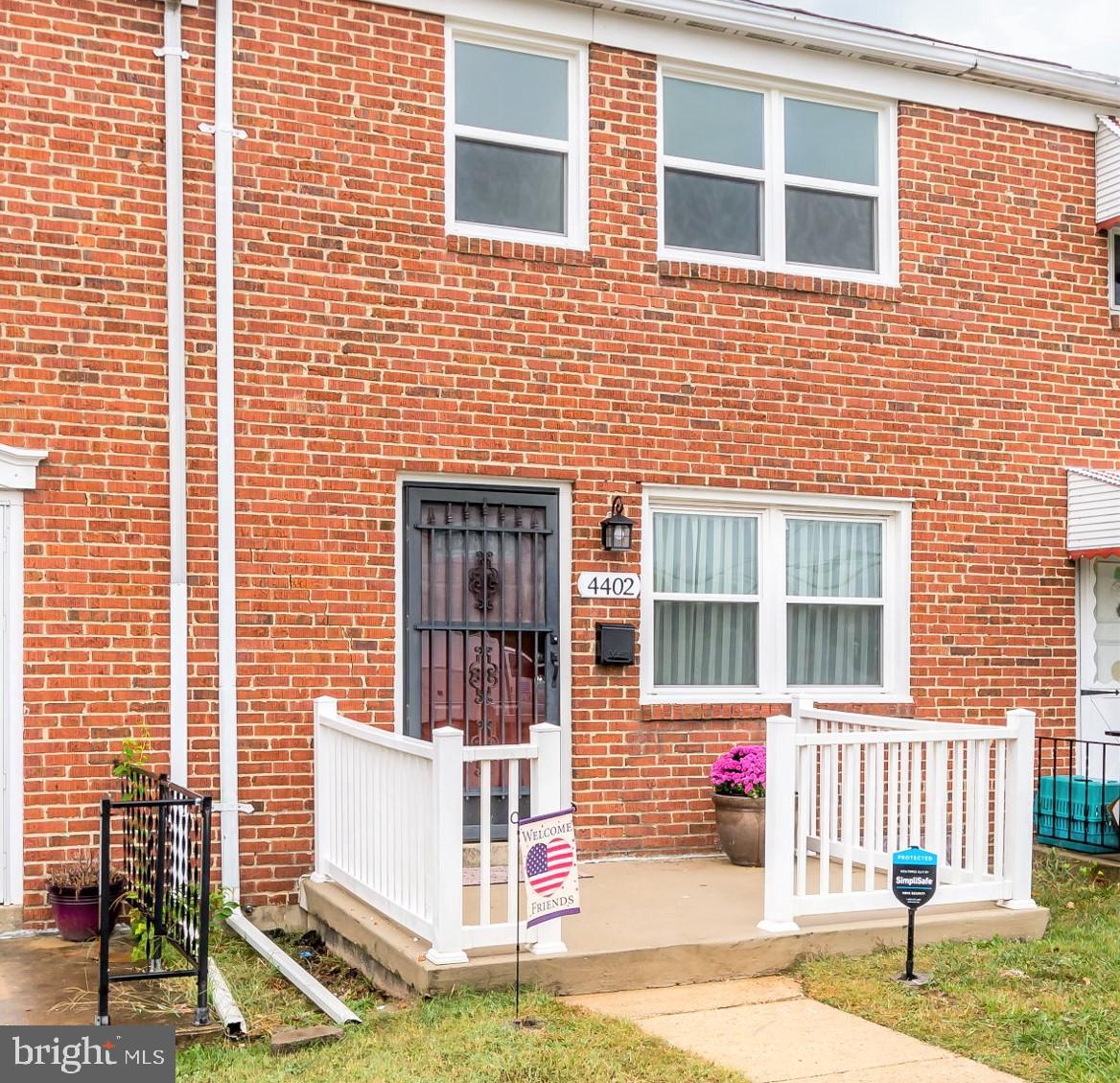 4402 Fenor Road Baltimore, MD 21227 - Photo 2 of 25 4402 Fenor iRoad!