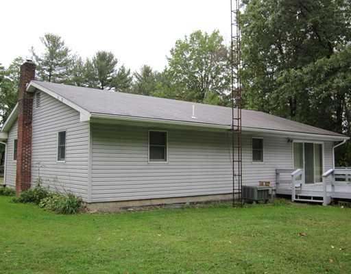149 Bend Road New Wilmington, PA 16142 - Photo 3 of 11 Exterior Back.