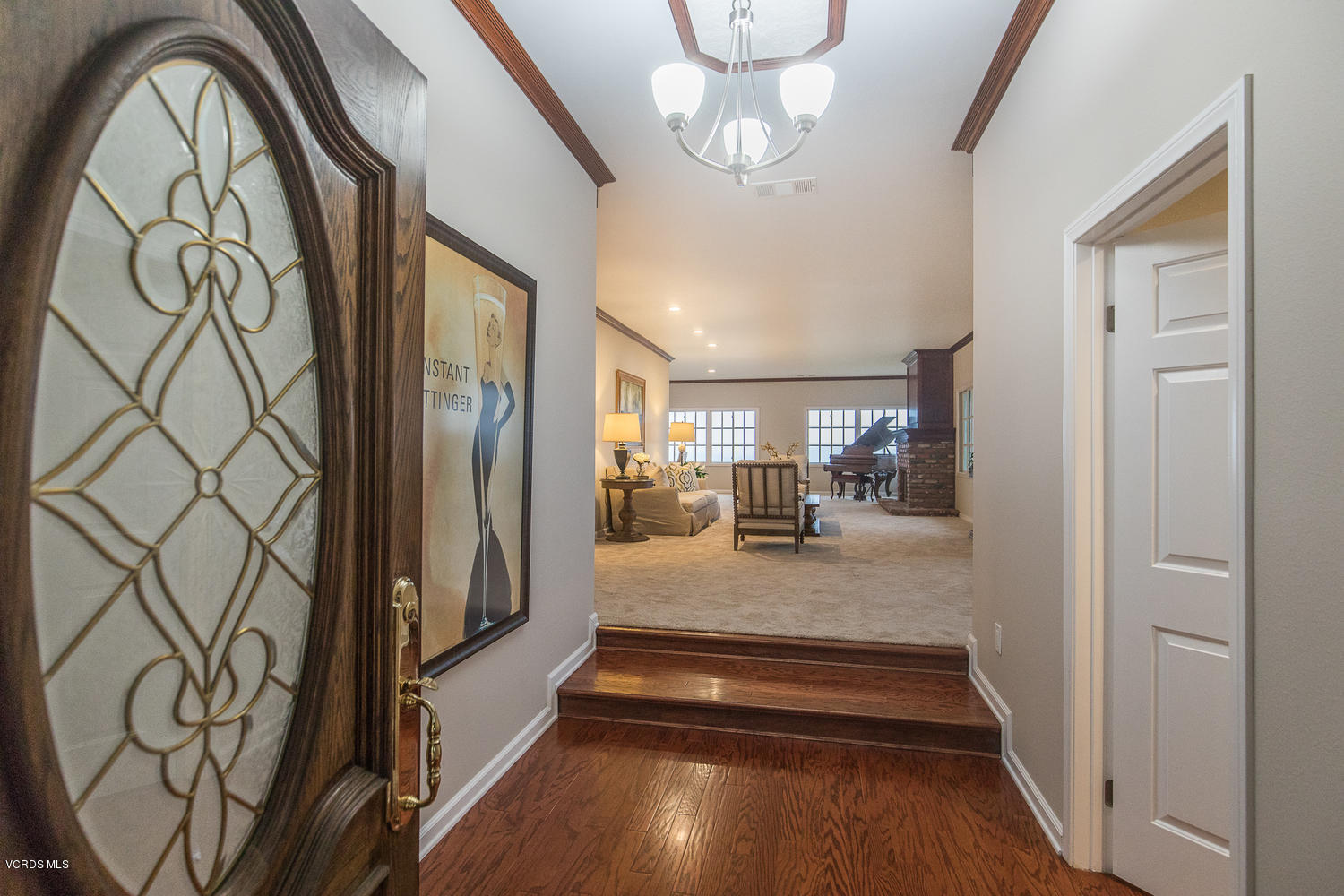 456 McKnight Road Thousand Oaks, CA 91320 - Photo 13 of 66 456 McKnight Rd Newbury Park-large-001-5