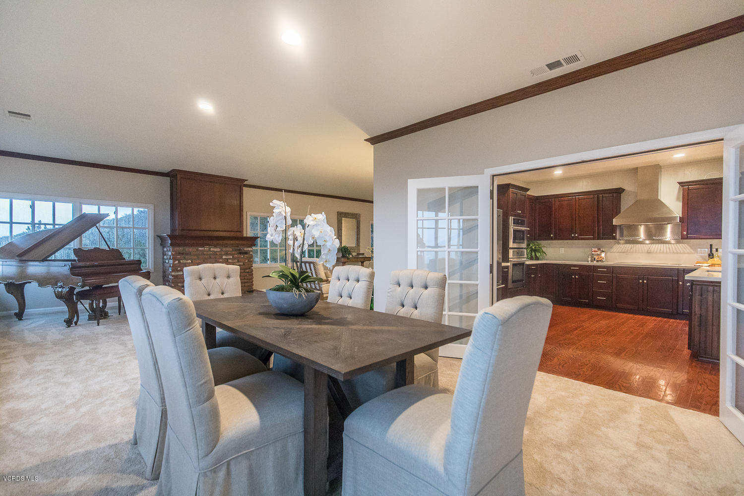 456 McKnight Road Thousand Oaks, CA 91320 - Photo 20 of 66 456 McKnight Rd Newbury Park-large-009-1