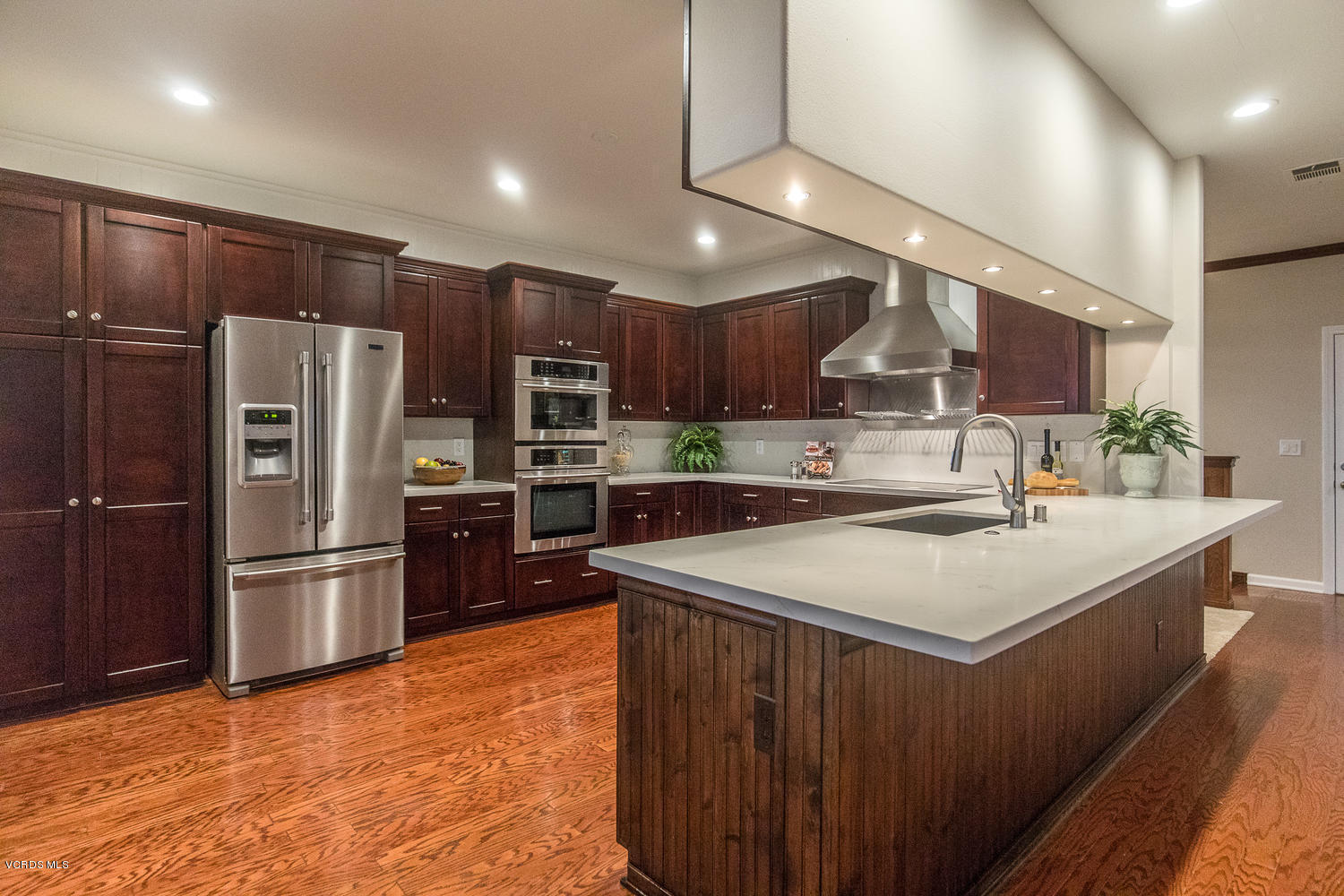 456 McKnight Road Thousand Oaks, CA 91320 - Photo 22 of 66 456 McKnight Rd Newbury Park-large-023-2