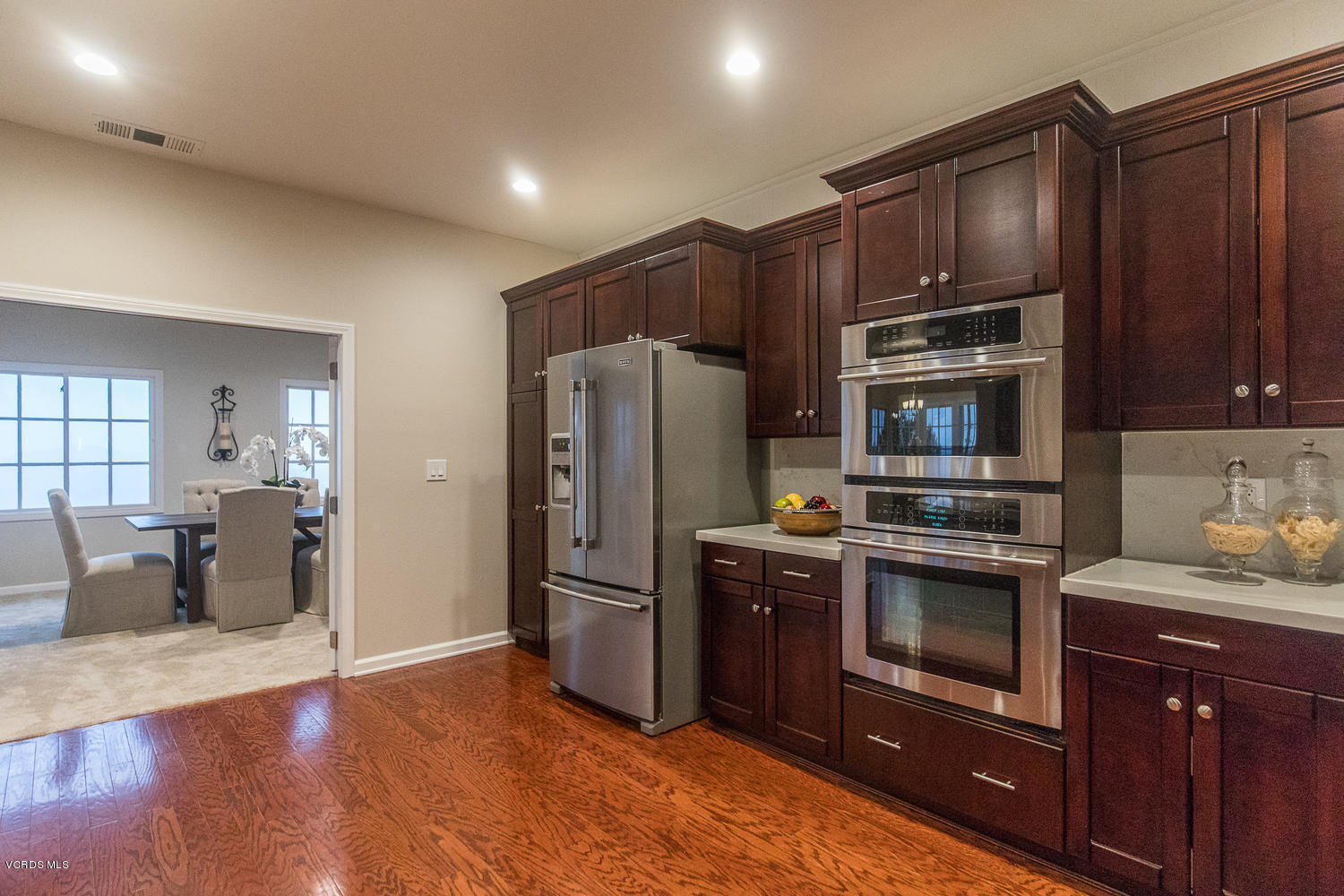456 McKnight Road Thousand Oaks, CA 91320 - Photo 26 of 66 456 McKnight Rd Newbury Park-large-027-2