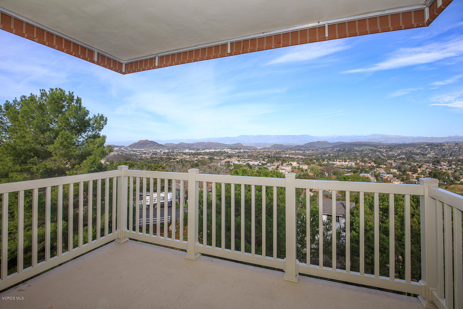 456 McKnight Road Thousand Oaks, CA 91320 - Photo 35 of 66 456 McKnight Rd Newbury Park-large-087-8