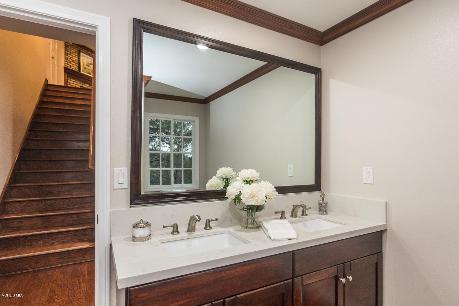 456 McKnight Road Thousand Oaks, CA 91320 - Photo 49 of 66 456 McKnight Rd Newbury Park-large-032-3