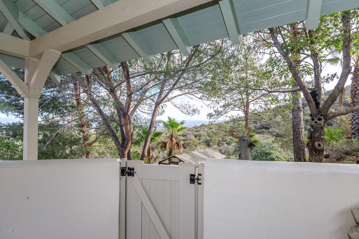 456 McKnight Road Thousand Oaks, CA 91320 - Photo 10 of 66 456 McKnight Rd Newbury Park-large-069-6
