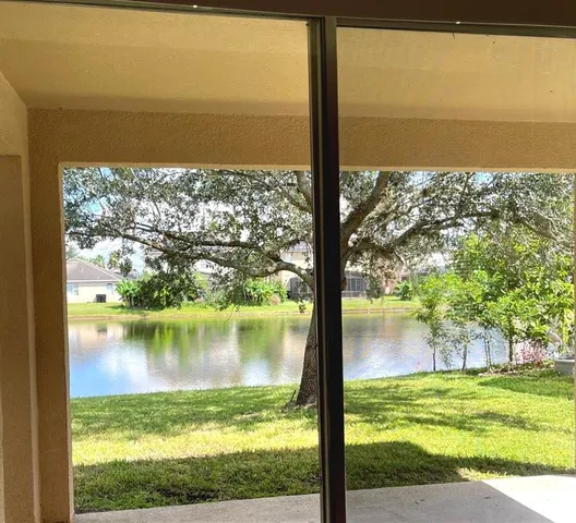 $2,950 | 2554 Sand Arbor Circle, Orlando, FL 32824
