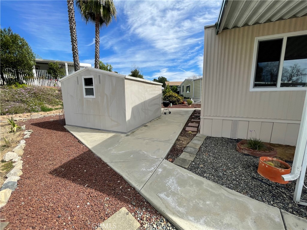 31130 South General Kearny Road, Unit 145 Temecula, CA 92591 - Photo 18 of 27 a view of a backyard
