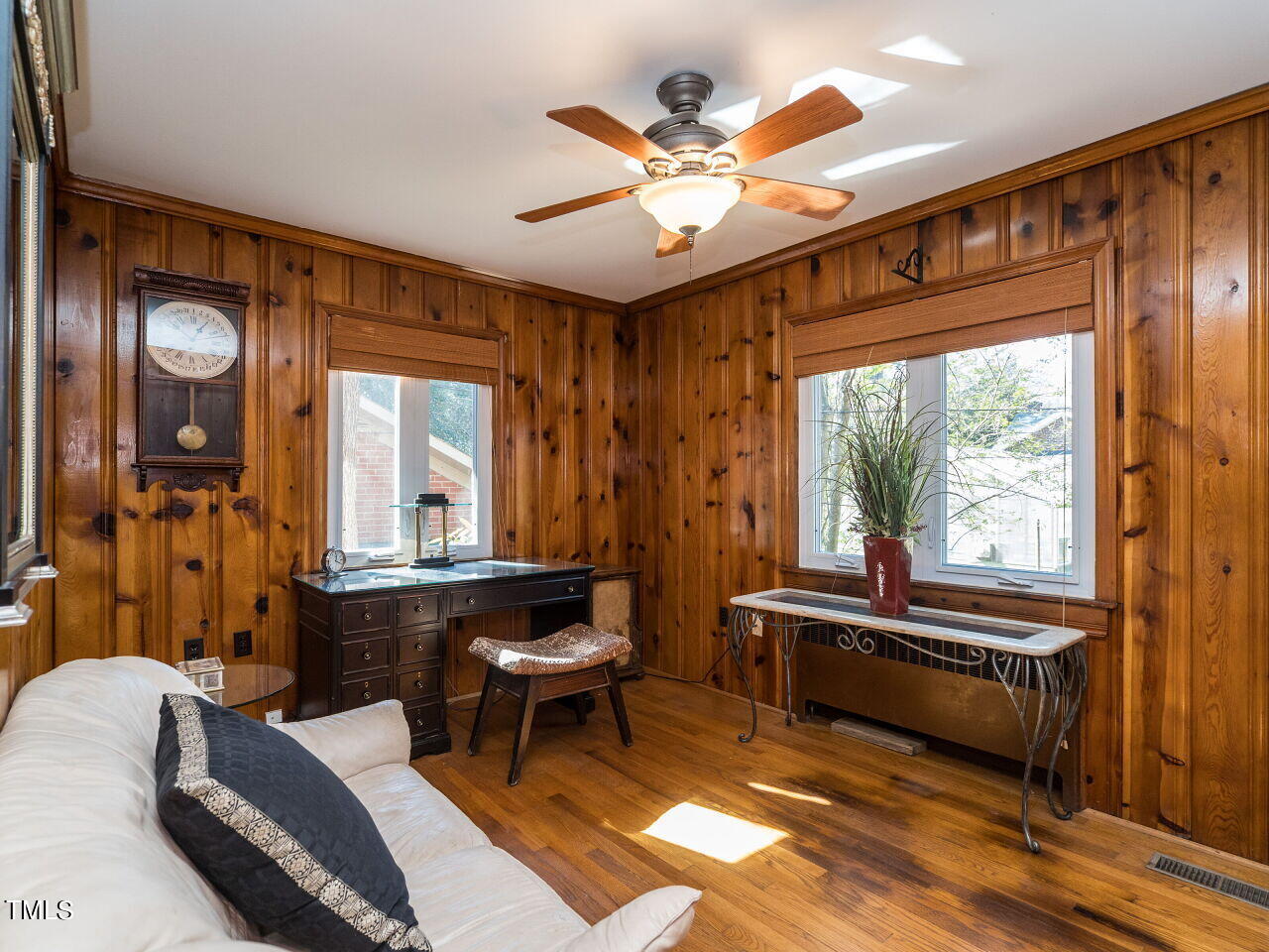 2735 Rosedale Avenue Raleigh, NC 27607 - Photo 16 of 53 Owners suite