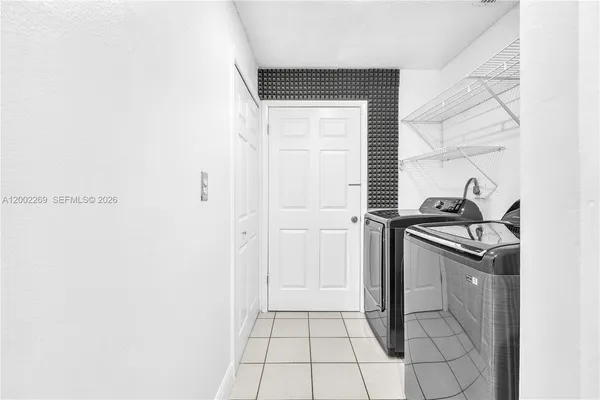 $880,000 | 10615 Southwest 129th Court, Miami, FL 33186