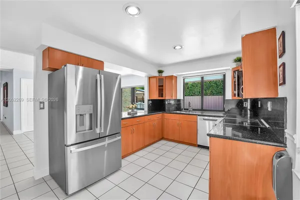 $880,000 | 10615 Southwest 129th Court, Miami, FL 33186