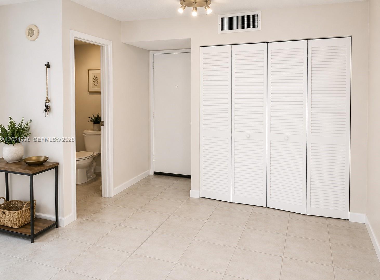 17011 North Bay Road, Unit 417 Sunny Isles Beach, FL 33160 - Photo 5 of 21