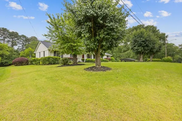 $425,000 | 256 Teresa Lane Southwest, Loganville, GA 30052
