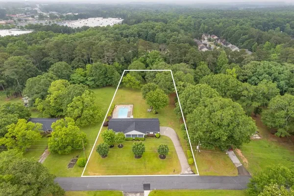 $425,000 | 256 Teresa Lane Southwest, Loganville, GA 30052