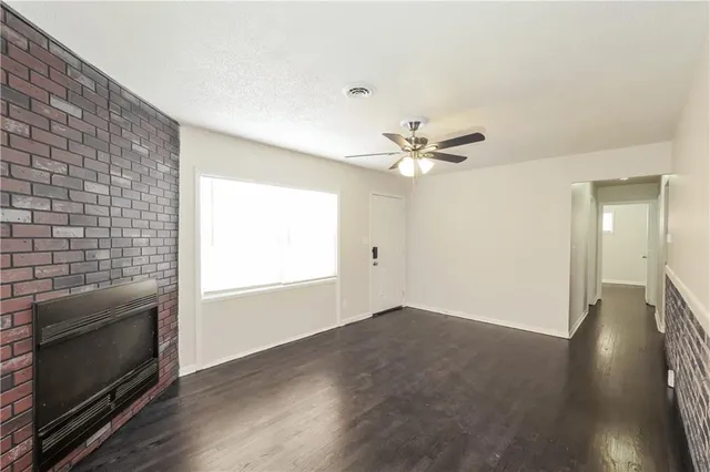 $1,515 | 6108 East 149th Street, Grandview, MO 64030