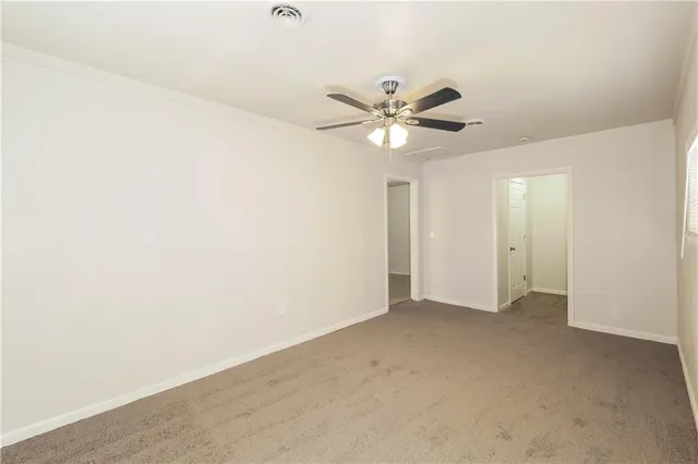 $1,515 | 6108 East 149th Street, Grandview, MO 64030